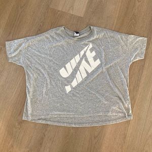 Nike Gray Soft cropped T shirt (L)